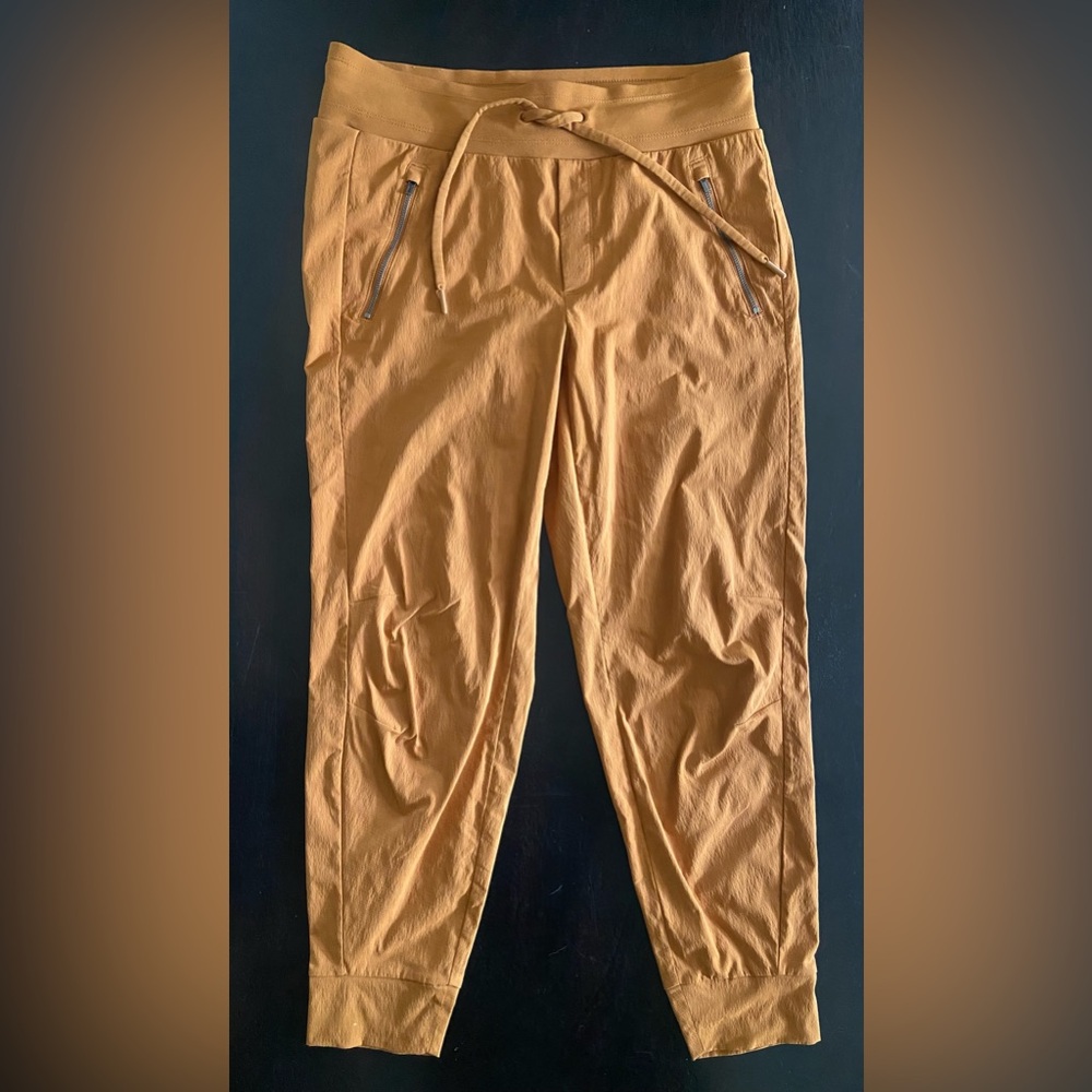 Athleta Trekkie North Jogger, Size 6, Burnt Orange
